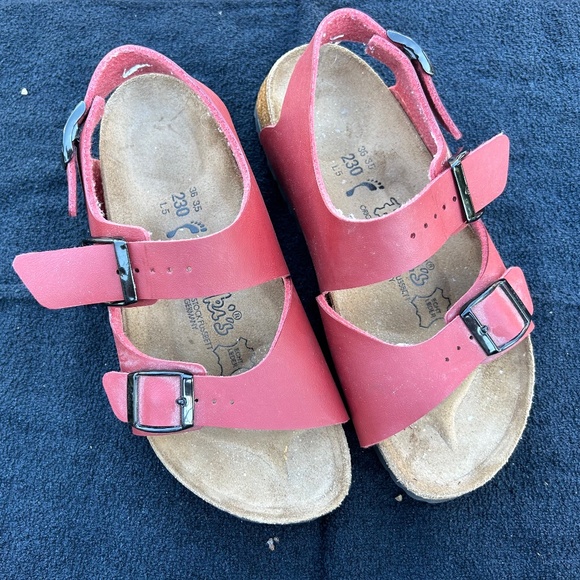 BIRKIS Birkenstock BIRKI’S Size 5 Red Sandals - Picture 1 of 4